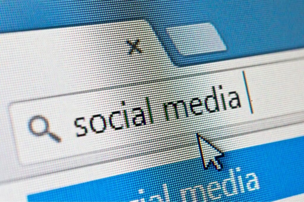 sosiale medier strategi